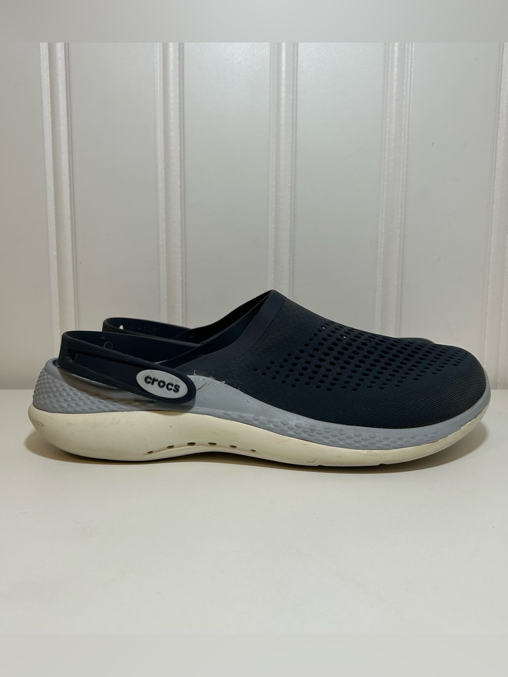 CROCS literide Men's Navy and Light Gray Slip-On Clog